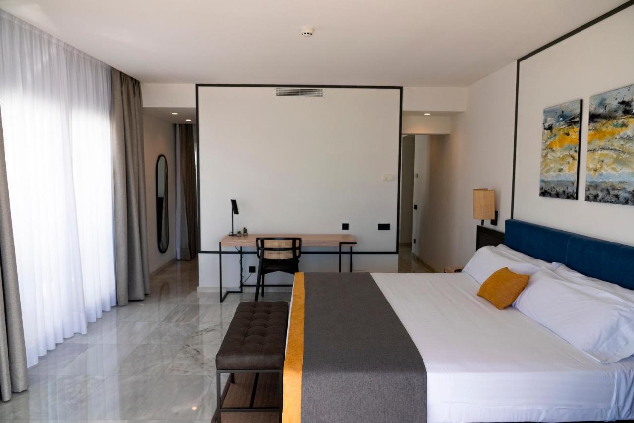 Hotel Urh Sitges Playa Exteriér fotografie